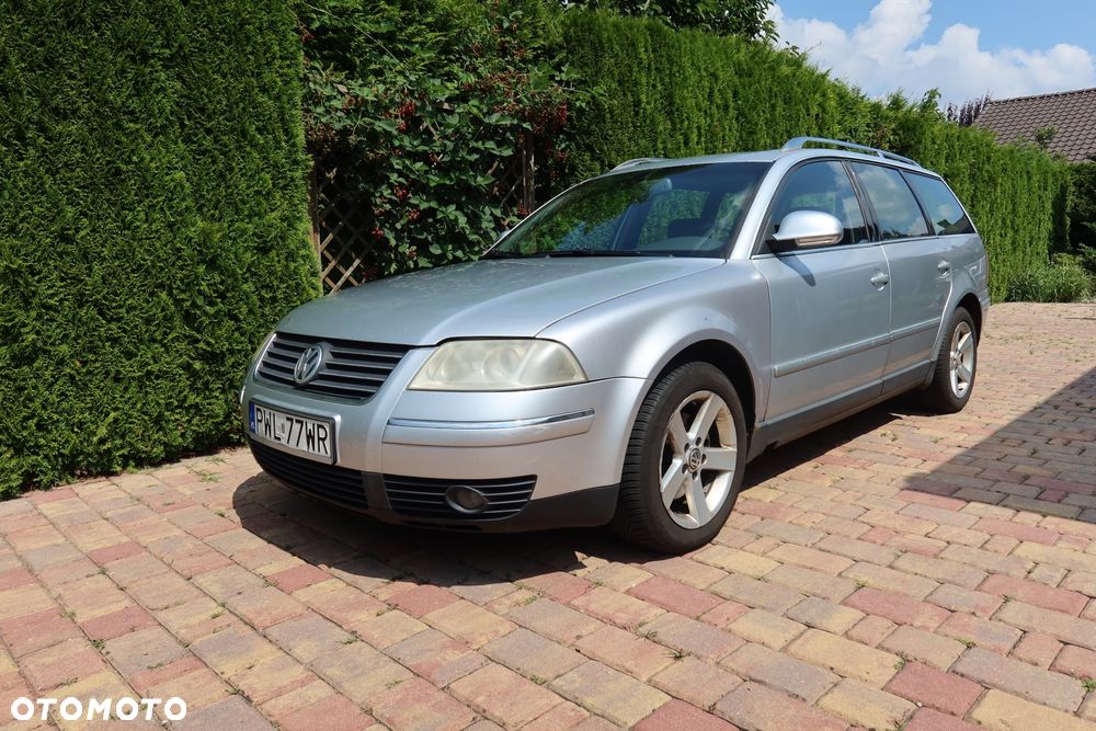 Volkswagen Passat 1.9 TDI Highline - 2