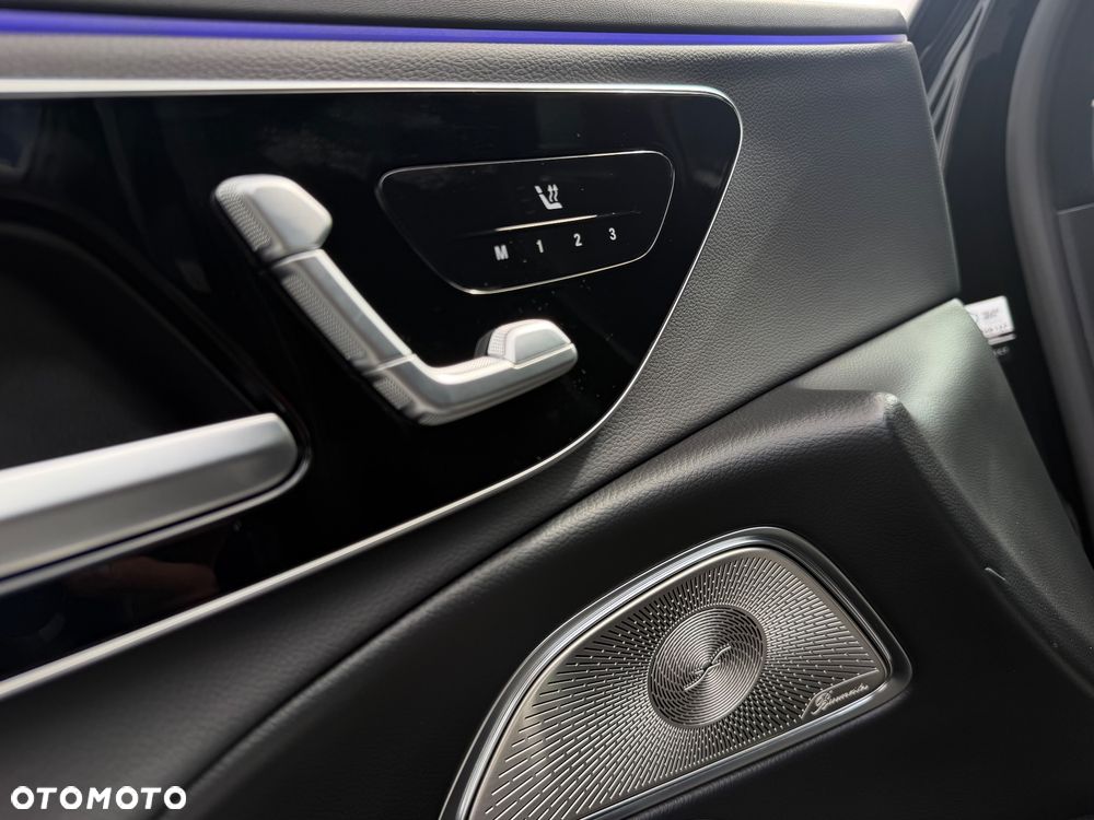 Mercedes-Benz Klasa E 220 d mHEV 4-Matic AMG 9G-Tronic - 35