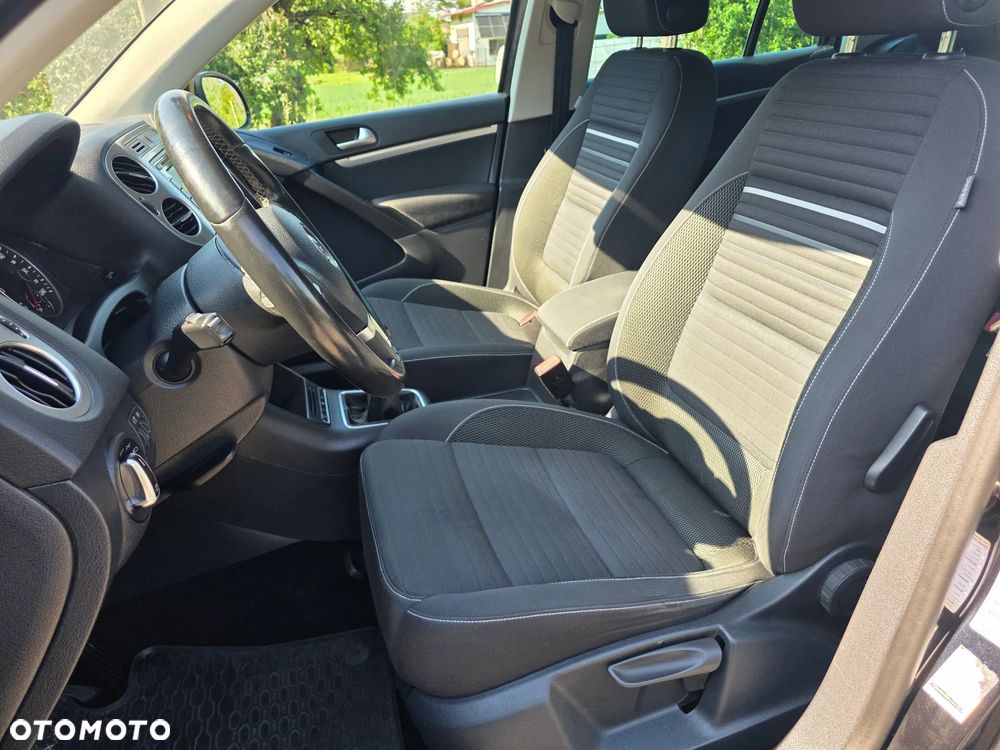 Volkswagen Tiguan 2.0 TDI DPF BlueMotion Technology Cup Sport & Style - 16