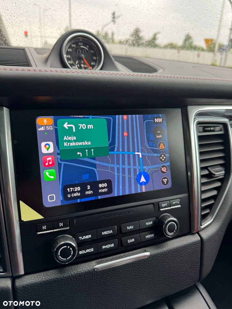 Porsche Macan - 28