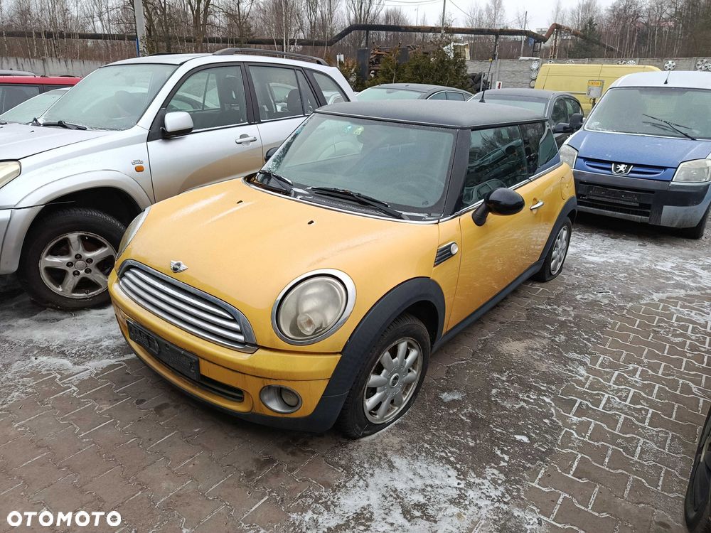 MINI Cooper R56 1.6b 2007r NA CZĘŚCI