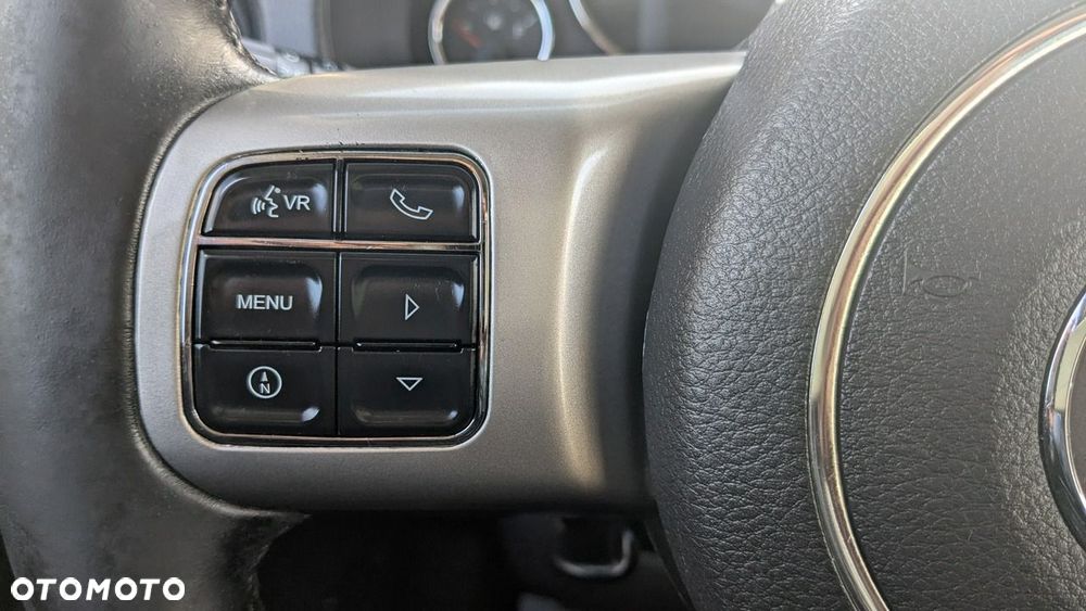 Jeep Compass - 29