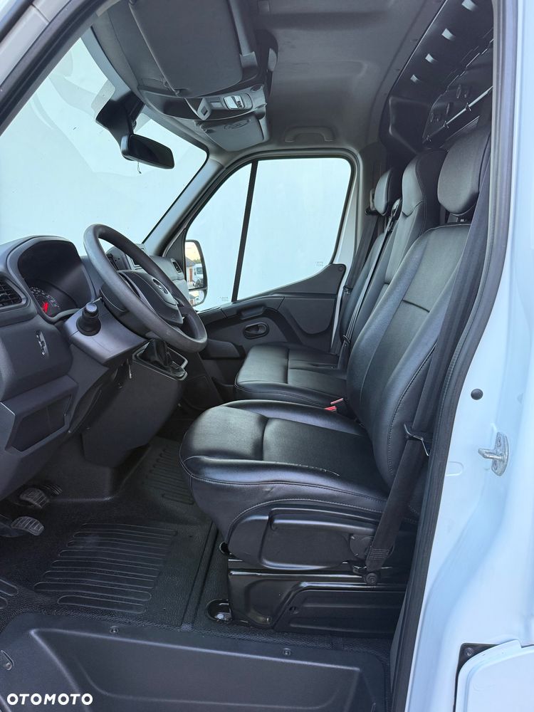Renault Master - 18