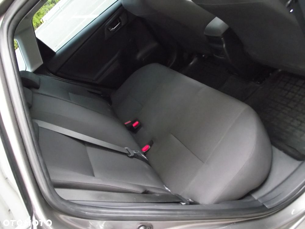 Toyota Auris 1.6 Classic Plus - 19