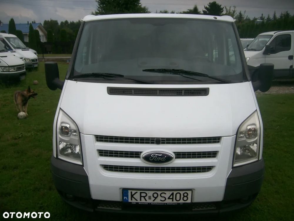 Ford Transit - 11