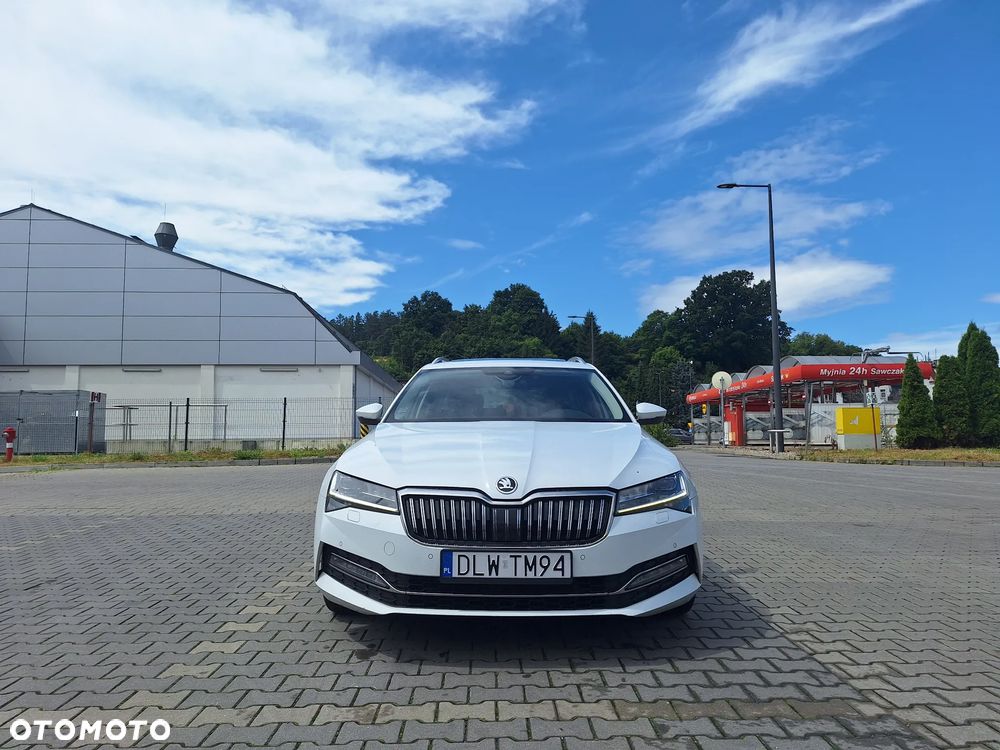 Skoda Superb 2.0 TDI L&K DSG - 5