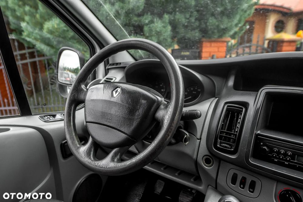 Renault Trafic - 14