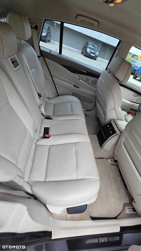 BMW 5GT 535d - 22