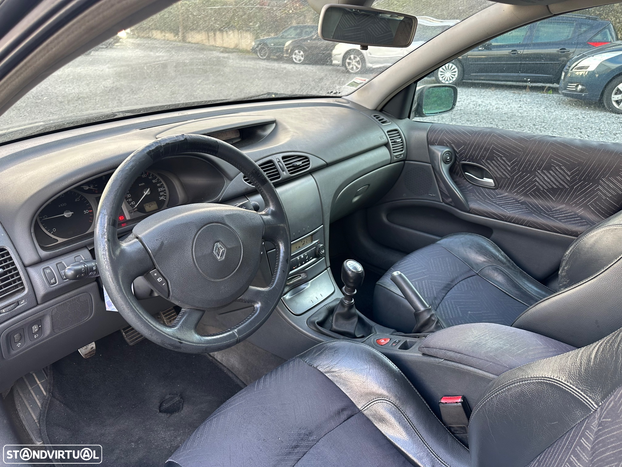 Renault Laguna Break 1.9 dCi Dynamique Luxe - 8