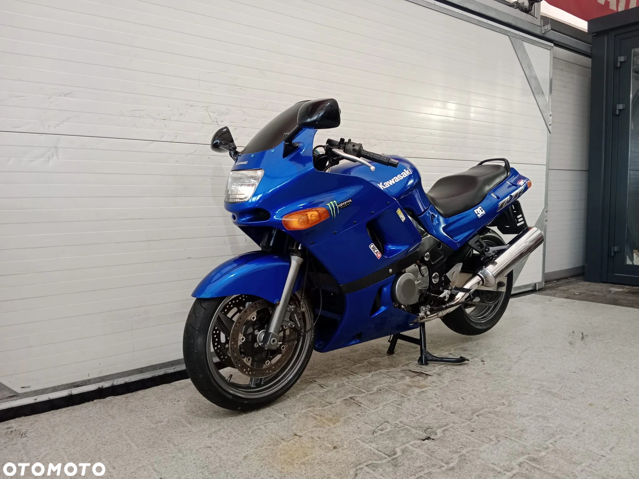 Kawasaki ZX - 2