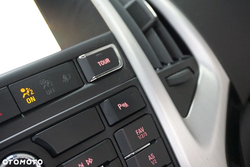 Opel Astra 2.0 CDTI Sport S&S - 34