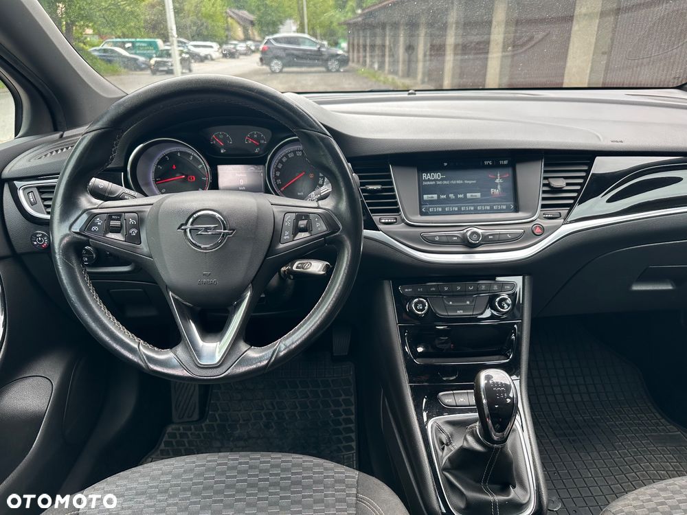 Opel Astra 1.4 T Dynamic - 5