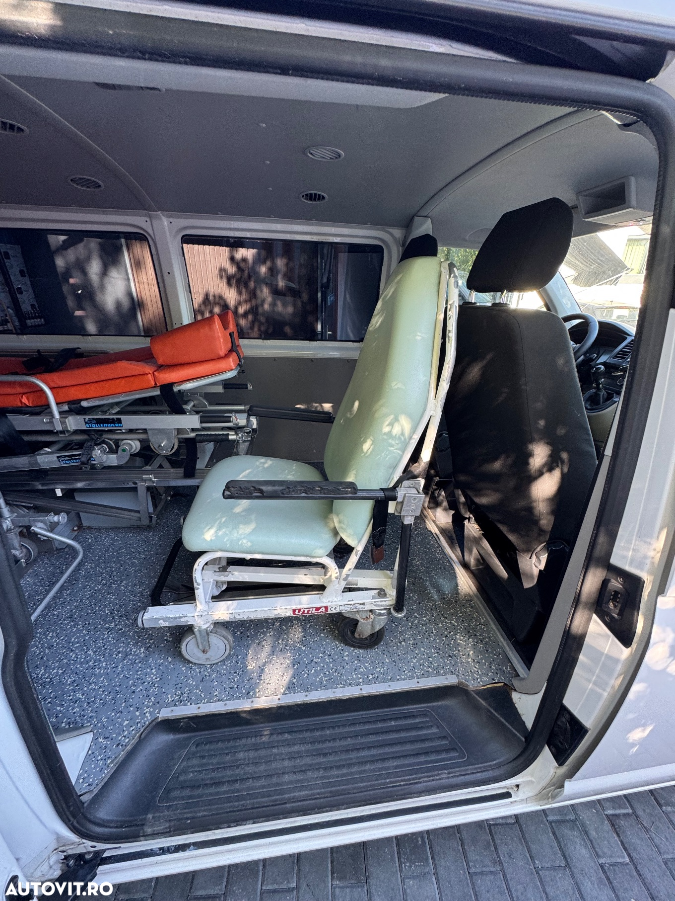 Volkswagen Transporter Multivan T6 2.0 TDI 75 kW KR Comfortline - 11