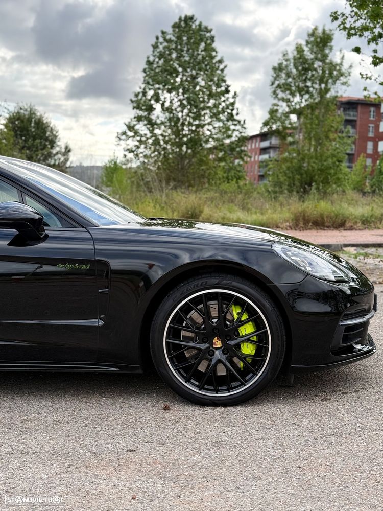 Porsche Panamera 4 E-Hybrid Platinum Edition - 9