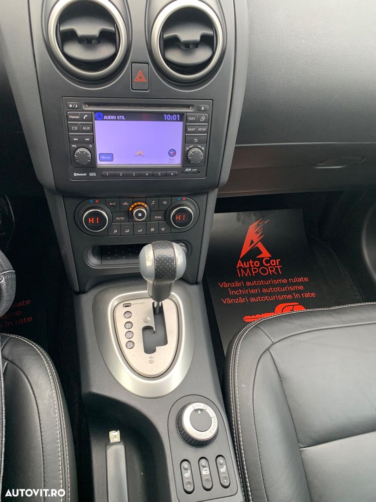 Nissan Qashqai 2.0 DCI 4 x 4 DPF Aut tekna - 11
