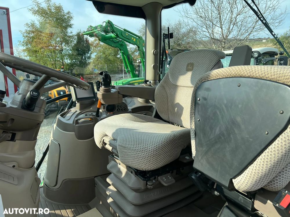 John Deere 6120R - 2
