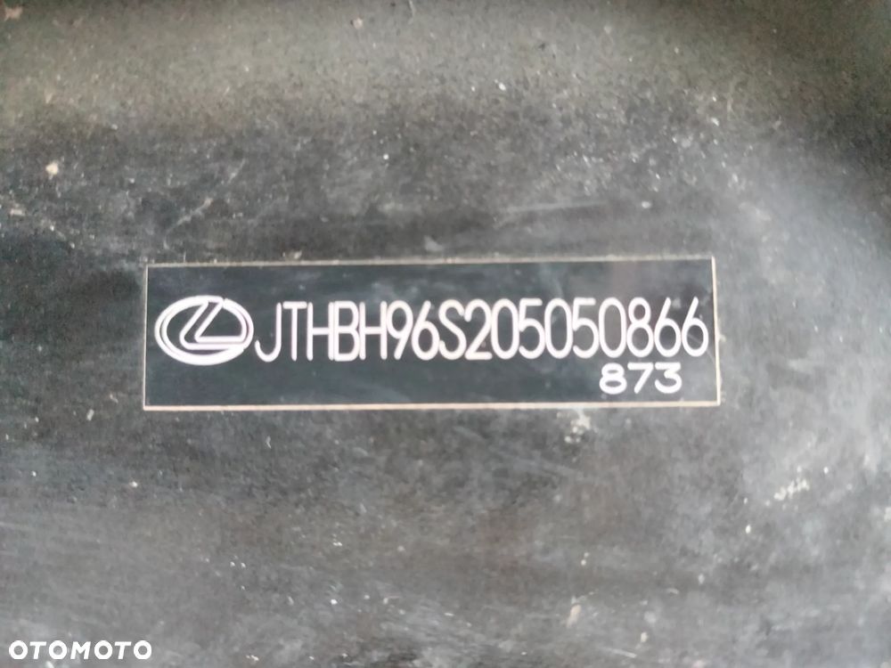 Lexus GS 300 klapa tył - 7