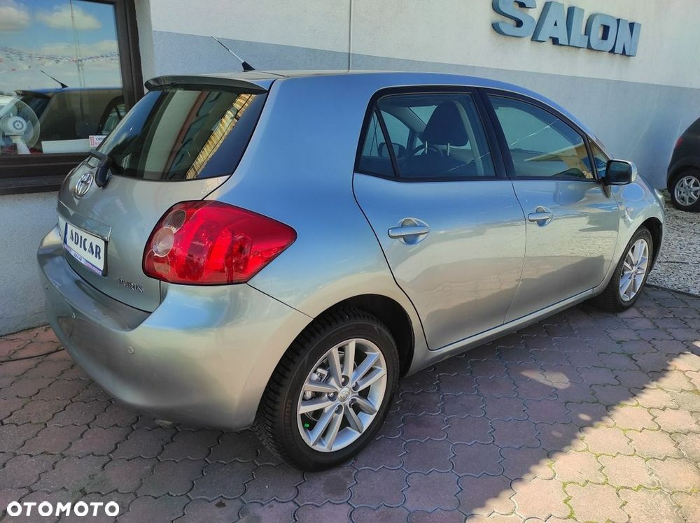 Toyota Auris - 5