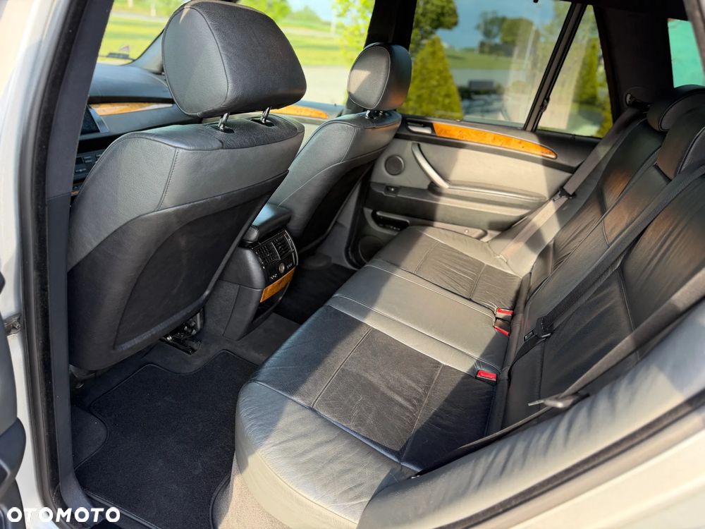 BMW X5 - 16