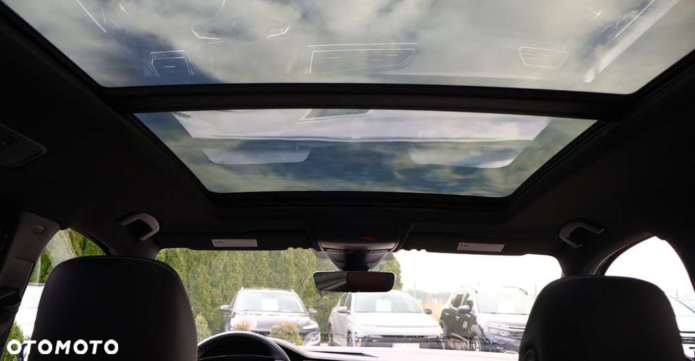 Volkswagen Tiguan - 34
