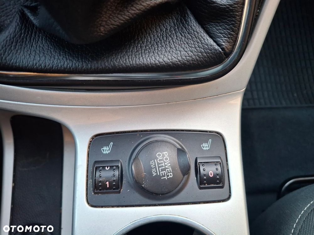 Ford C-MAX 1.6 Ti-VCT Titanium - 24