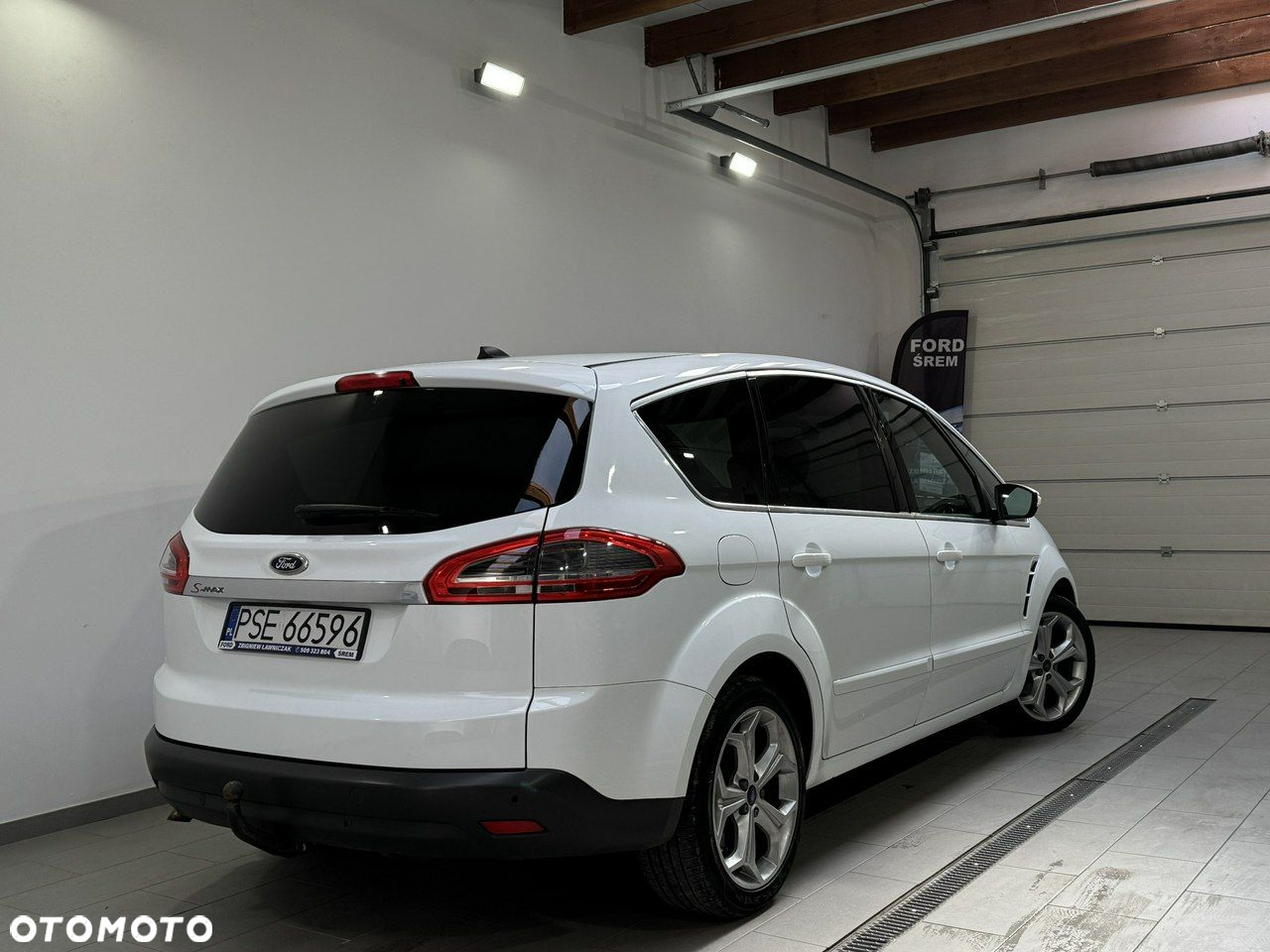 Ford S-Max - 6