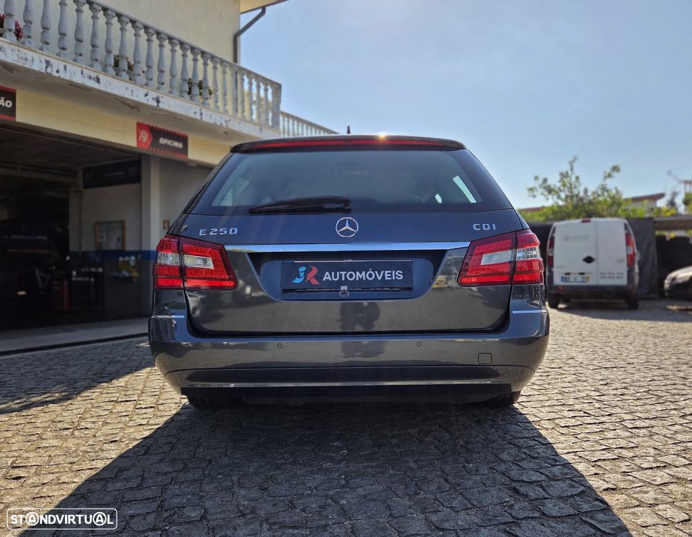 Mercedes-Benz E 250 CDi Elegance BlueEfficiency Auto. - 7