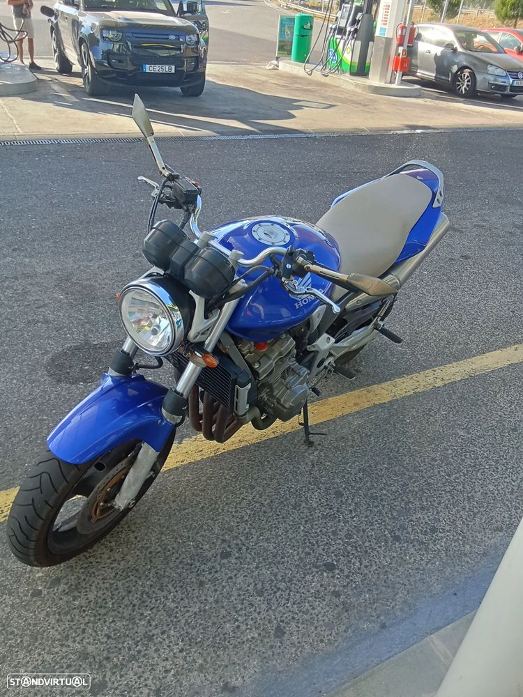 Honda Hornet - 2