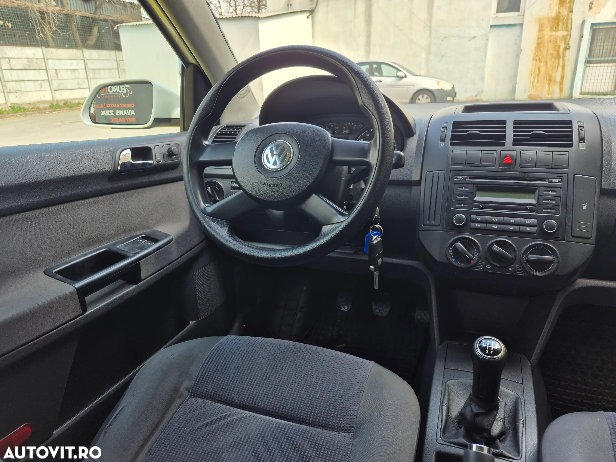 Volkswagen Polo 1.4 TDI Comfortline - 14