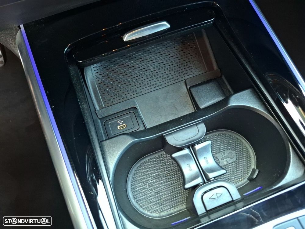 Mercedes-Benz GLA 250 e AMG Line - 23