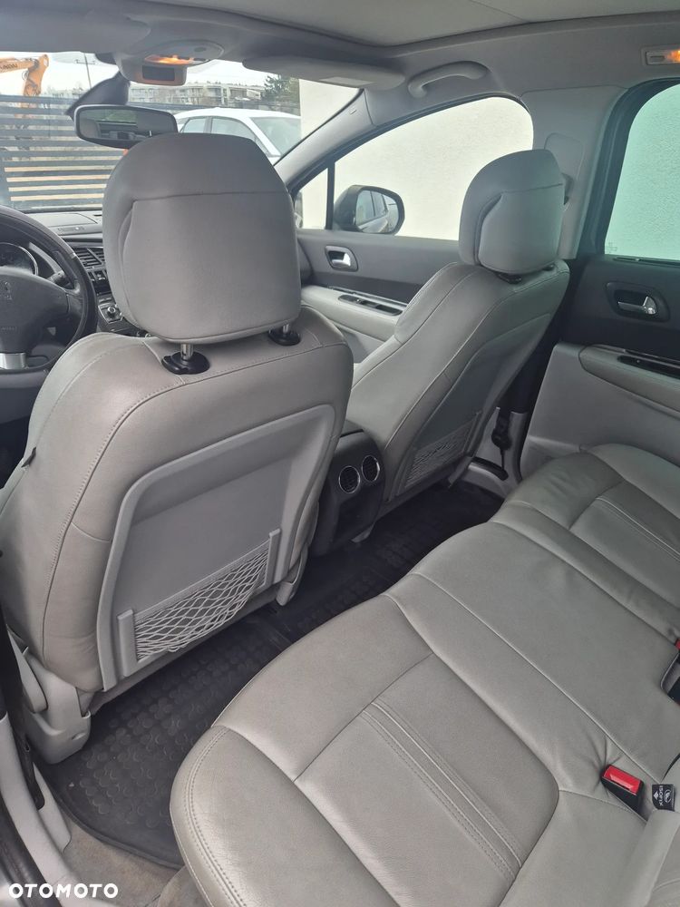 Peugeot 3008 2.0 HDi Allure - 4