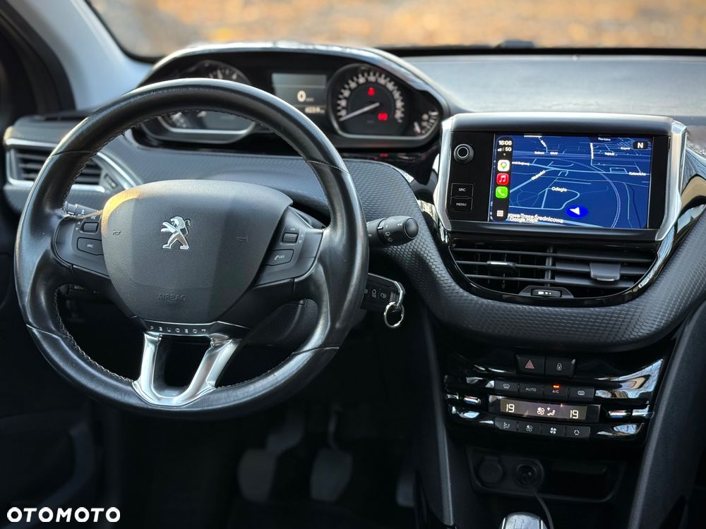 Peugeot 2008 PureTech 110 Stop&Start Allure - 20