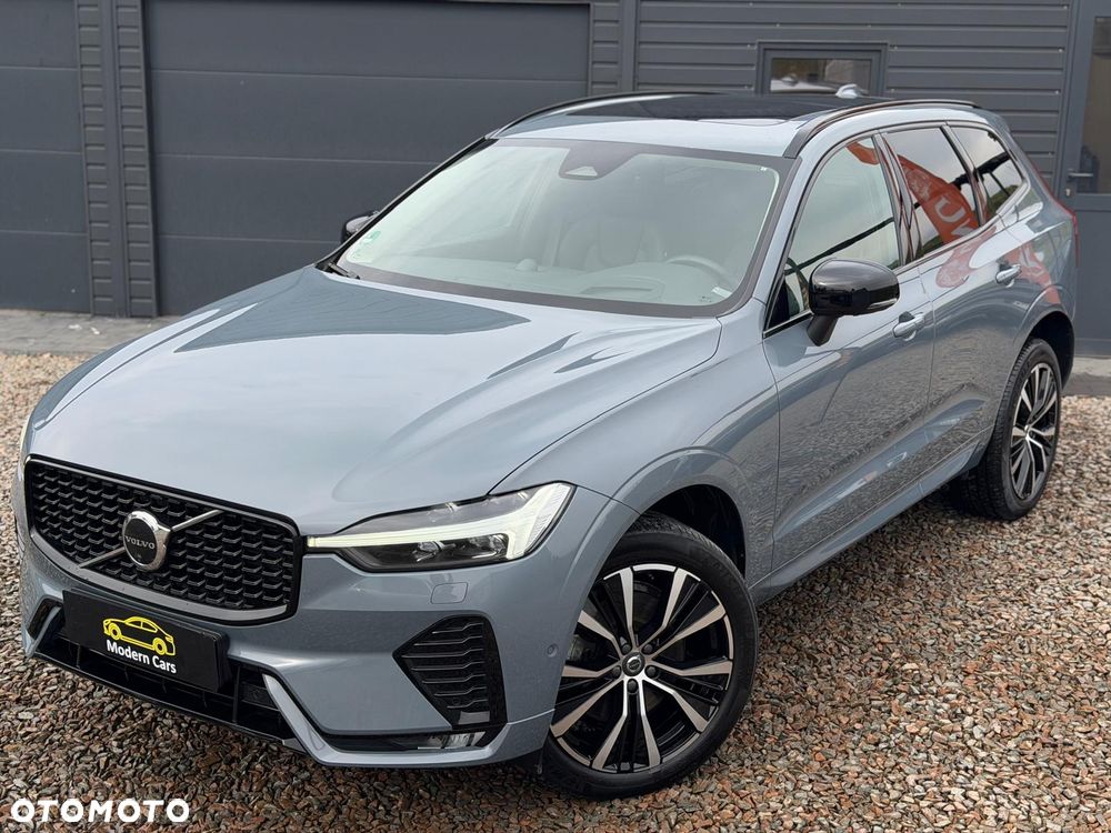 Volvo XC 60 B5 B AWD Ultimate Dark - 4