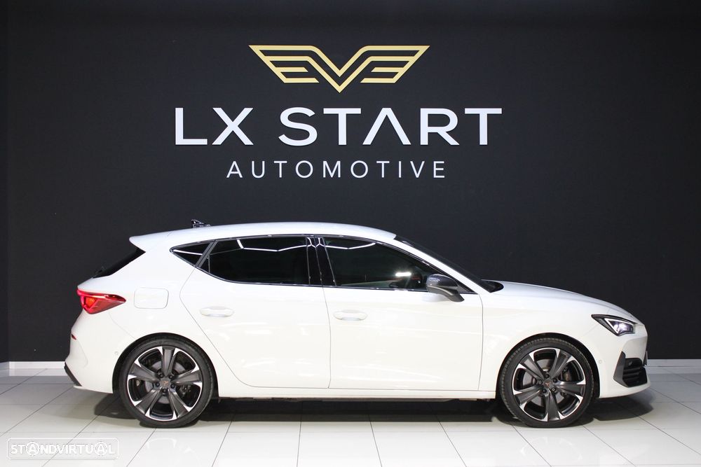 Cupra Leon Sportstourer 1.4 e-Hybrid (180 kW System) VZ - 4