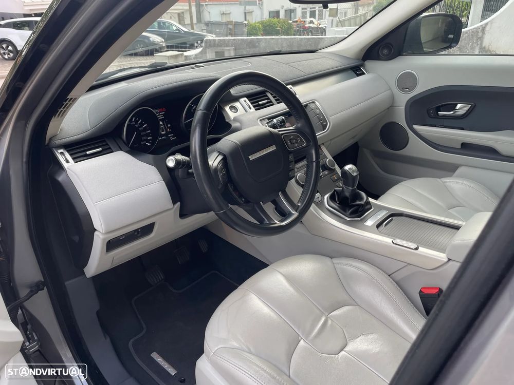 Land Rover Range Rover Evoque 2.2 eD4 Prestige - 22