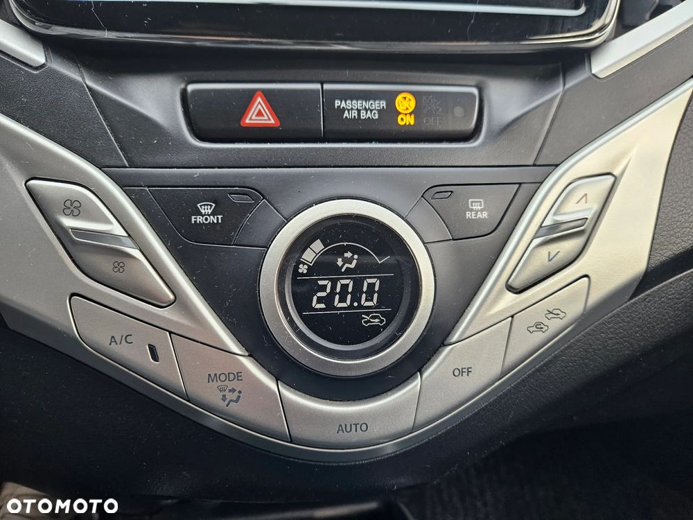 Suzuki Baleno 1.2 Dualjet (SHVS) Hybrid Comfort - 14