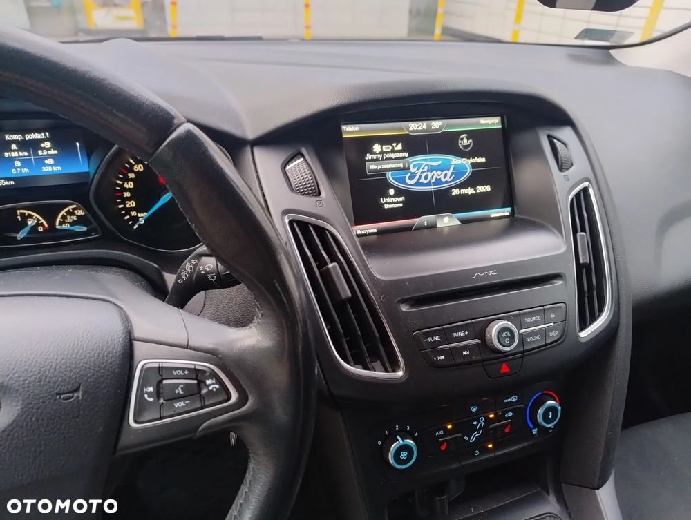 Ford Focus 2.0 TDCi Titanium ASS - 10