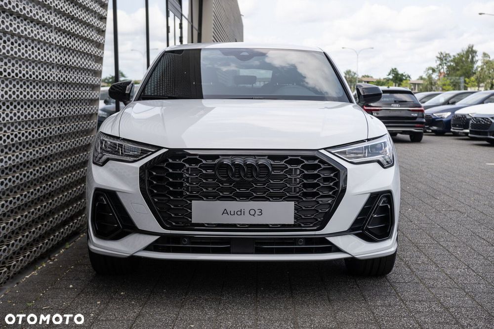 Audi Q3 Sportback - 3