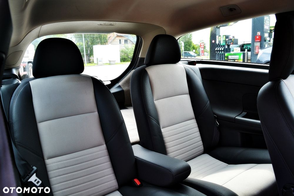 Volvo C30 DRIVe Kinetic - 25