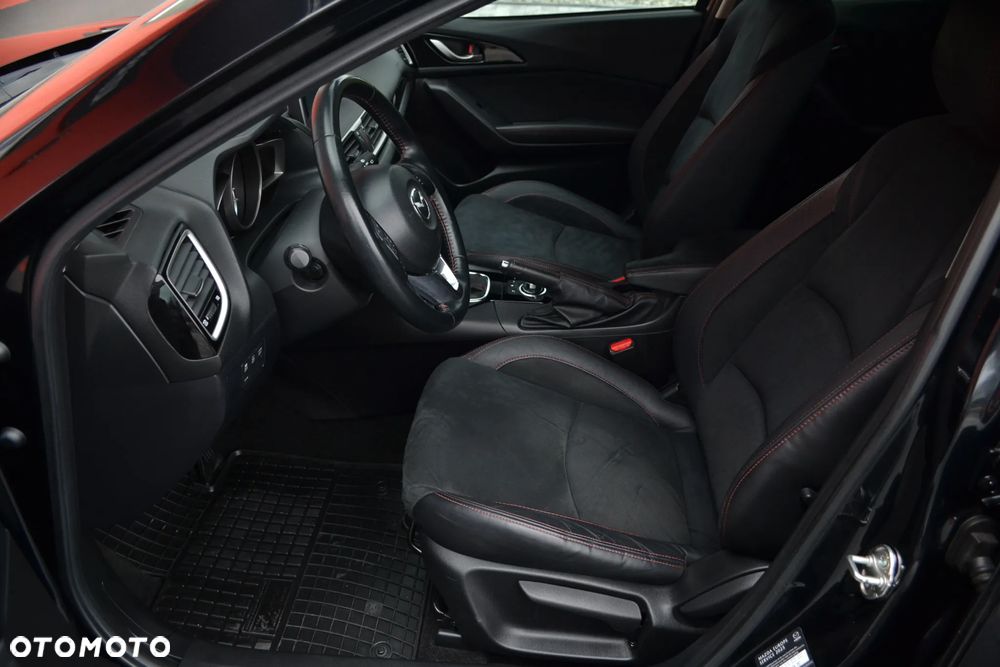 Mazda 3 1.5 D Skypassion - 11