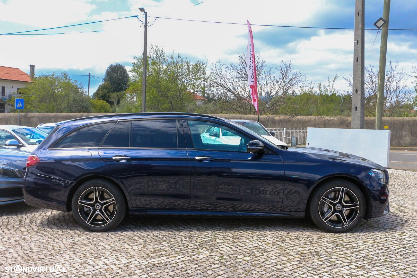 Mercedes-Benz E 300 de AMG Line - 5