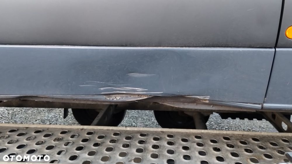 Mercedes-Benz Sprinter - 8