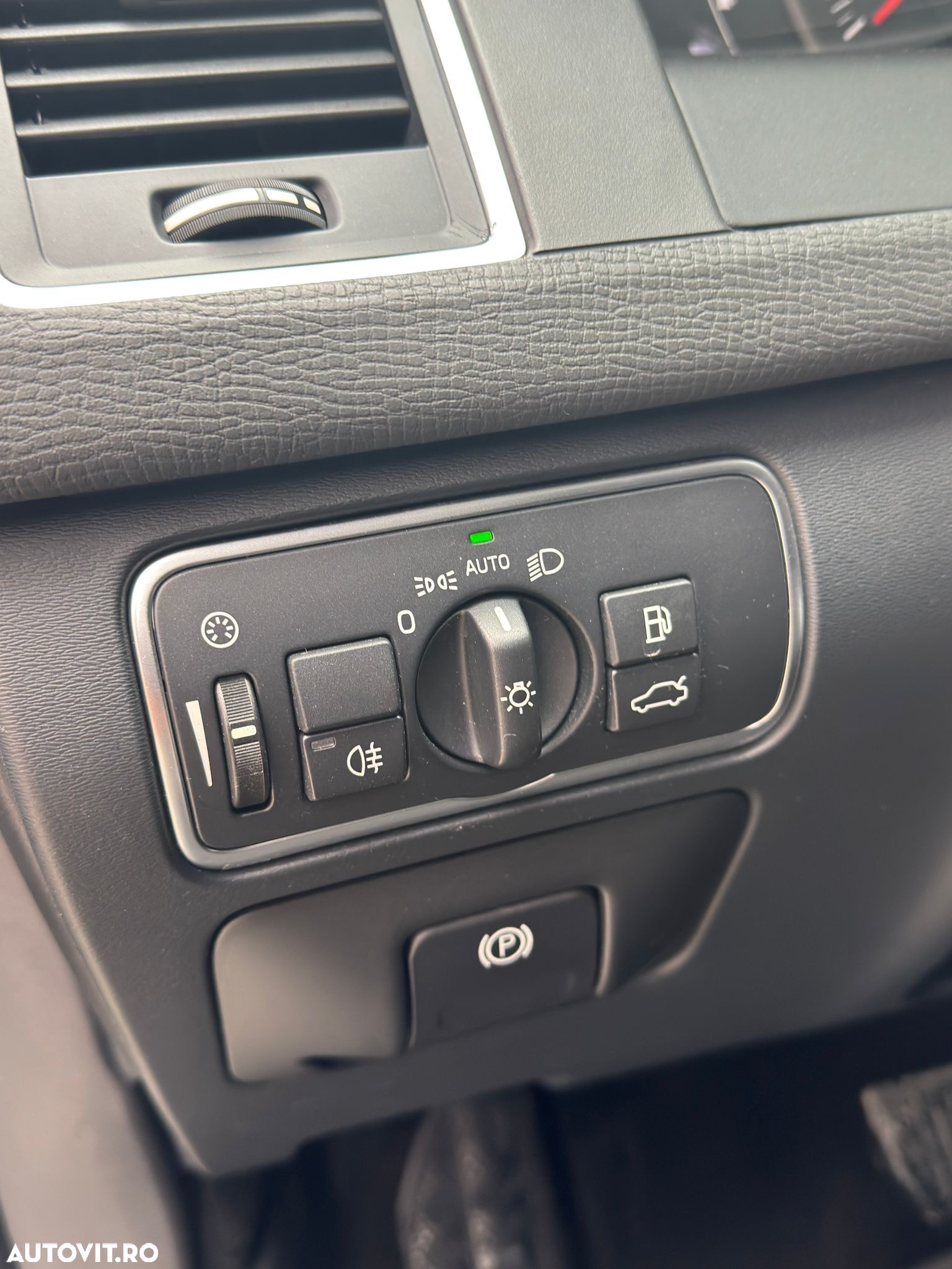 Volvo XC 60 - 27