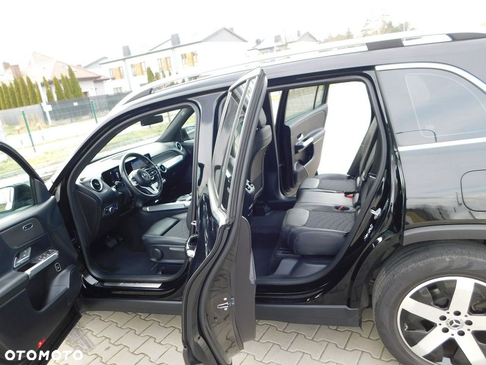 Mercedes-Benz GLB 200 d 8G-DCT Progressive - 13