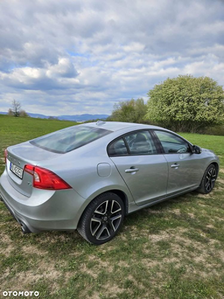 Volvo S60 T5 Powershift - 2