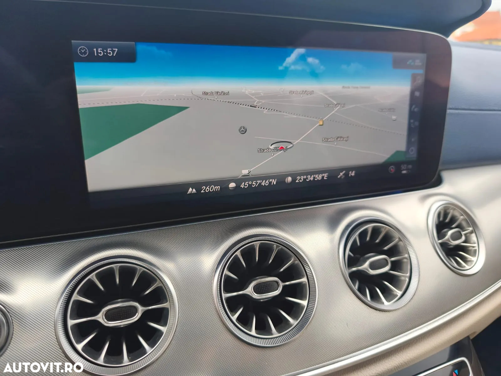 Mercedes-Benz E 400 4MATIC Cabrio - 30