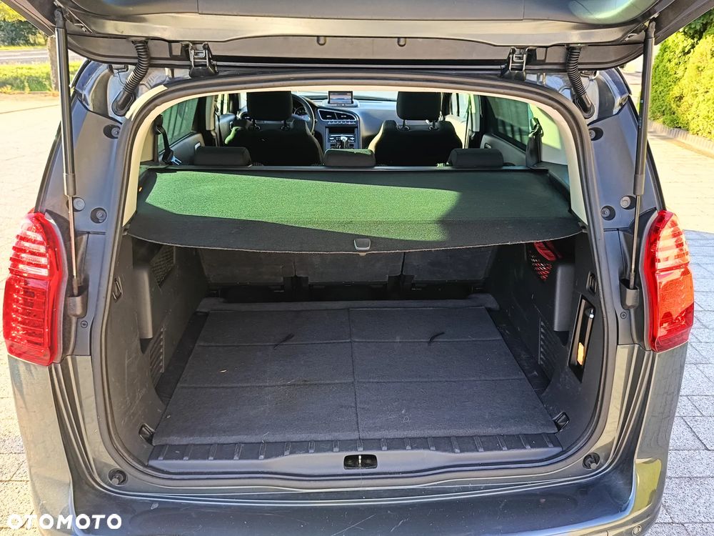Peugeot 5008 155 THP Automatik Platinum - 14