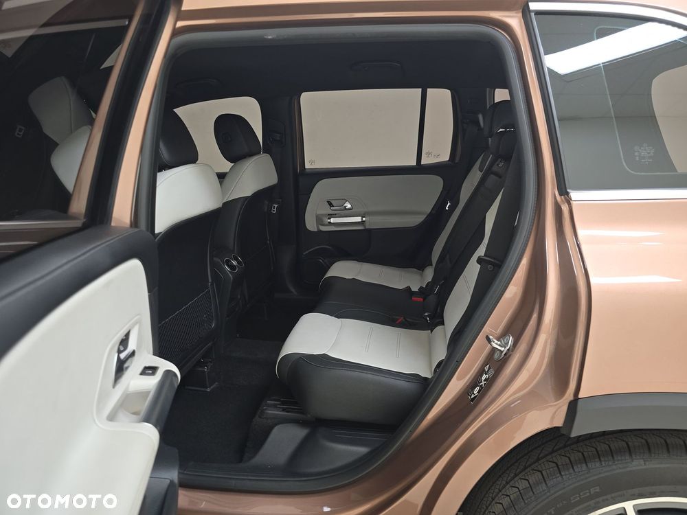 Mercedes-Benz GLB AMG 35 4-Matic - 11