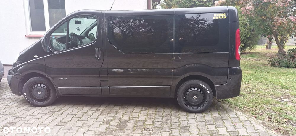 Renault Trafic - 25