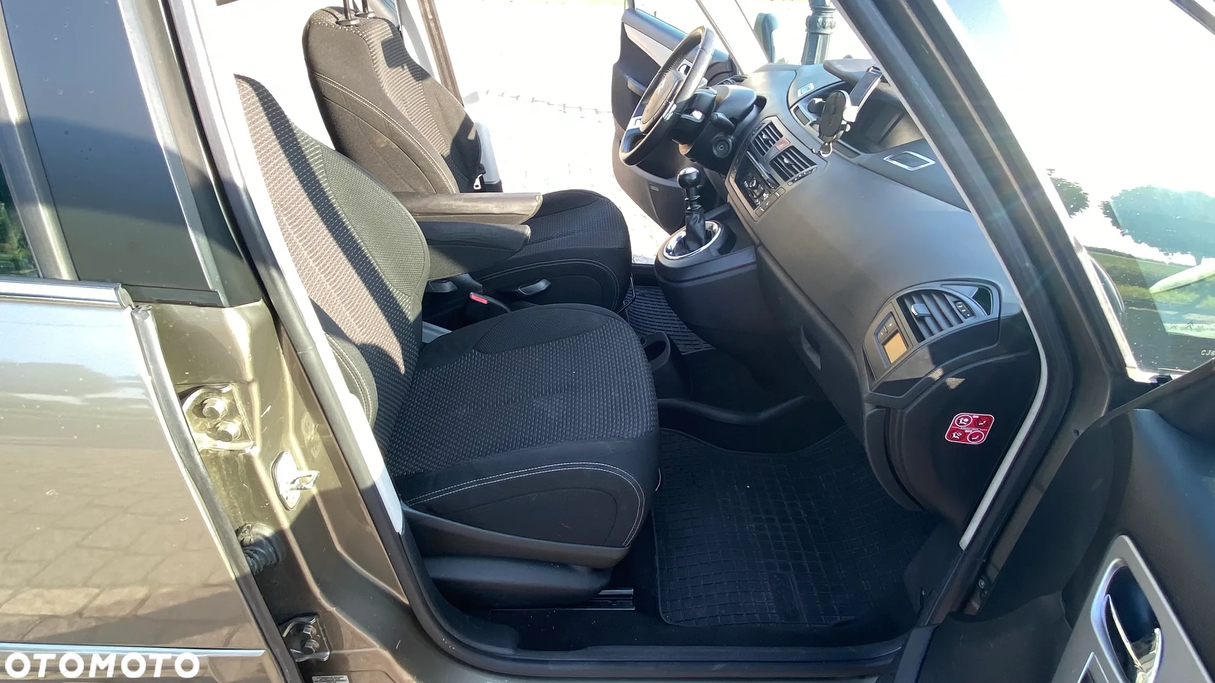 Citroën C4 Picasso - 17